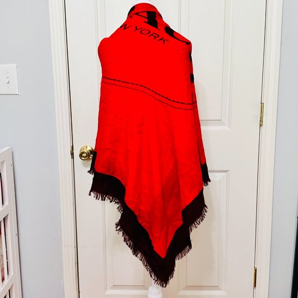 COACH OVERSIZED 100% WOOL SCARF WRAP 54 IN X 54 IN - Picture 5 of 12